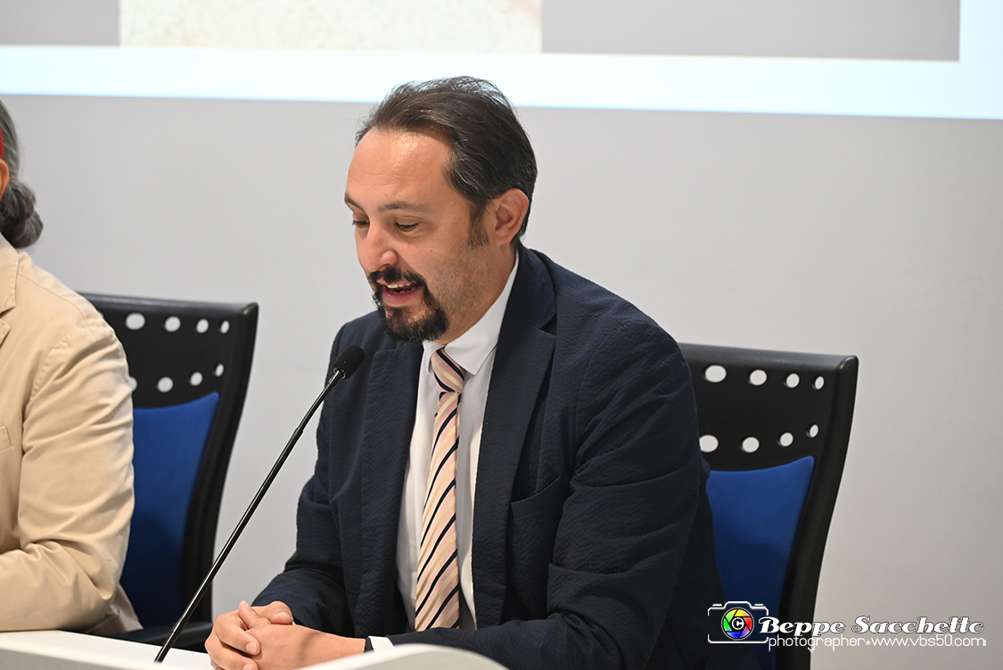 VBS_0816 - Fondazione Cirko Vertigo diventa laurea triennale.jpg